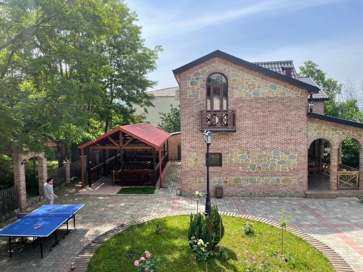 Chateau Orberi Hotel Iqaltʼo Exterior foto